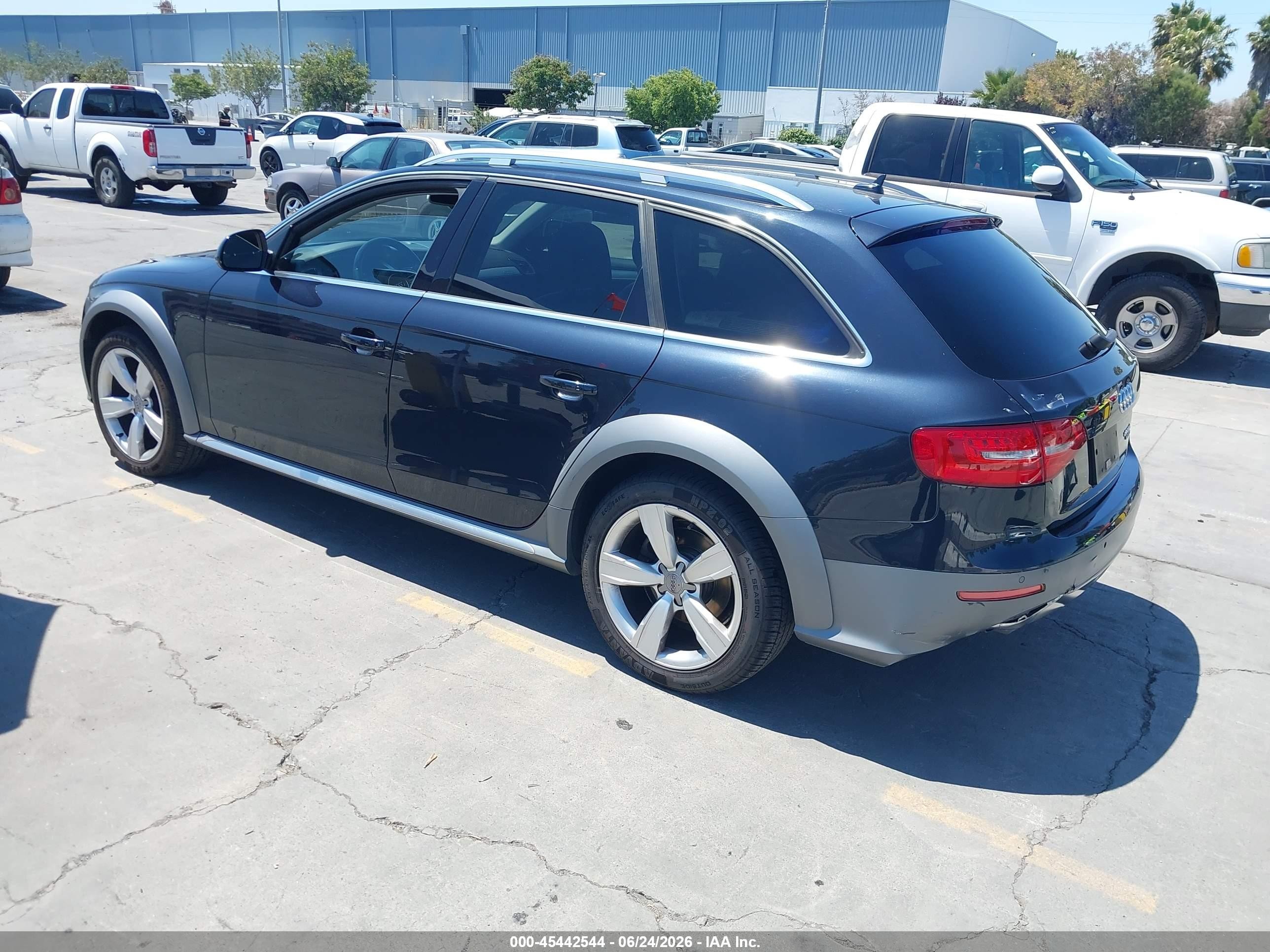 2015 Audi Allroad 2.0t Premium Black vin: WA1UFAFLXFA139945