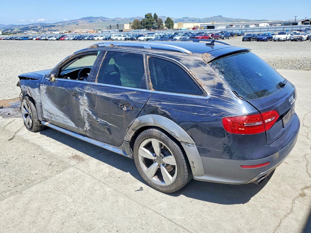 2014 Audi A4 Allroad Premium Plus Charcoal vin: WA1UFBFL2EA034952