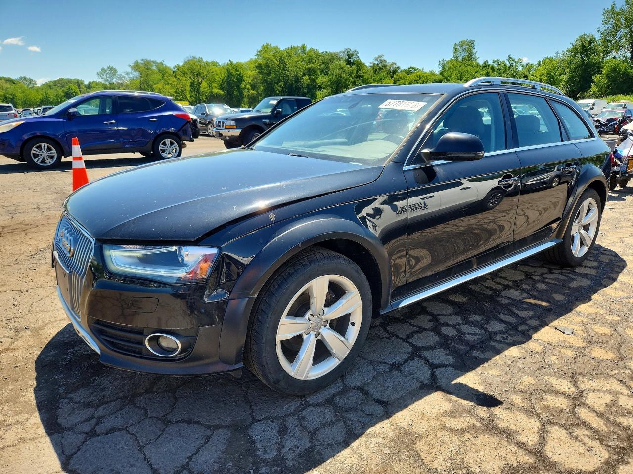 2014 Audi A4 Allroad Premium Plus Черный vin: WA1UFBFL8EA158501