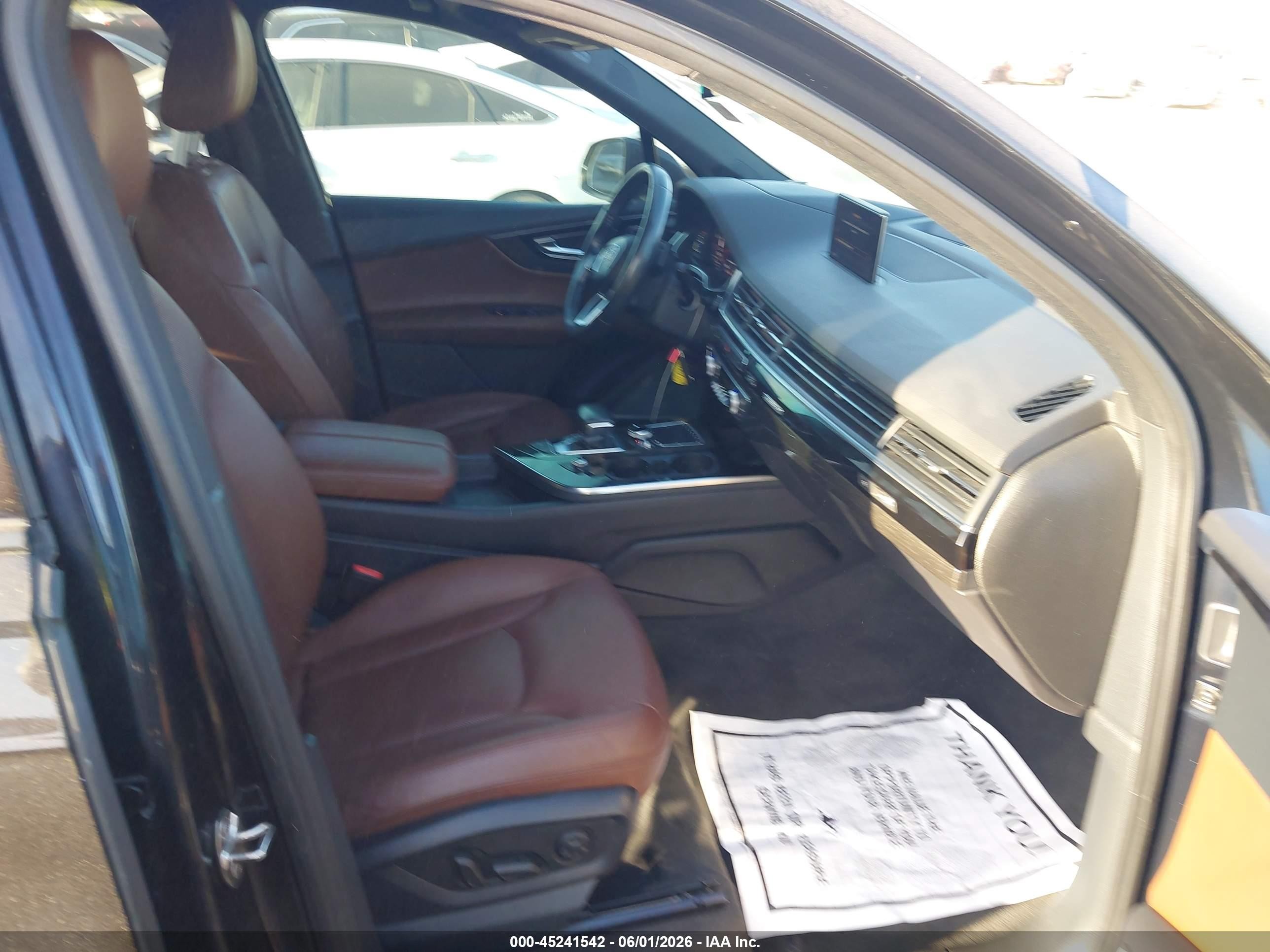 2018 Audi Q7 3.0t Premium Black vin: WA1VAAF71JD015446