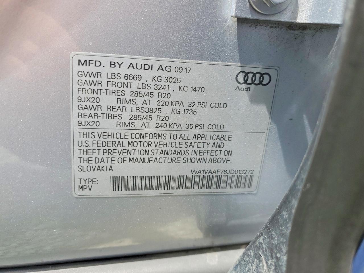 2018 Audi Q7 Base Blue vin: WA1VAAF76JD013272