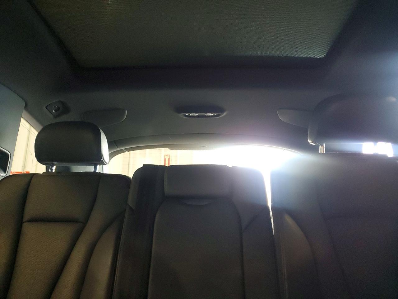 2018 Audi Q7 Prestige Black vin: WA1VAAF76JD024031