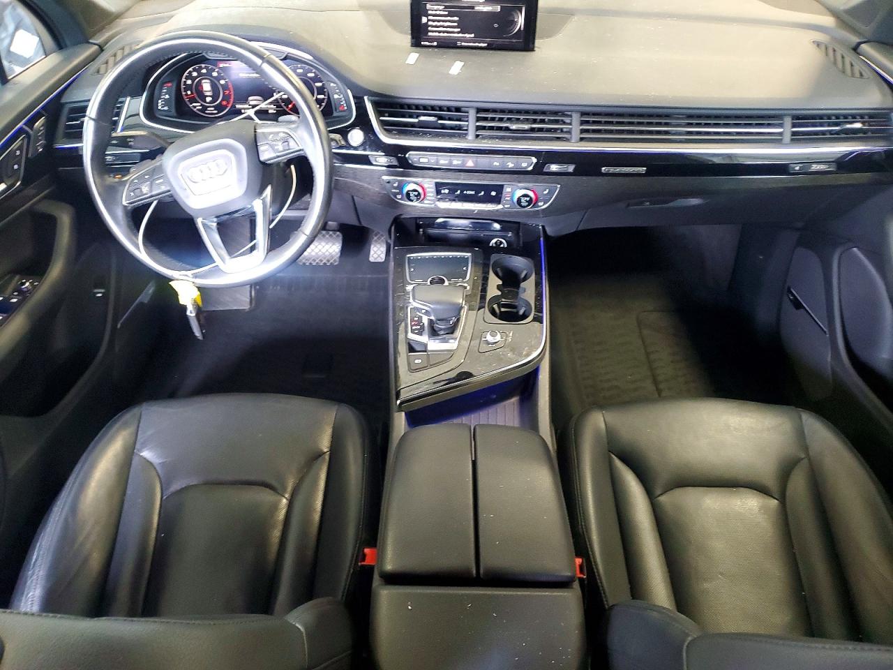 2018 Audi Q7 Prestige Black vin: WA1VAAF76JD024031