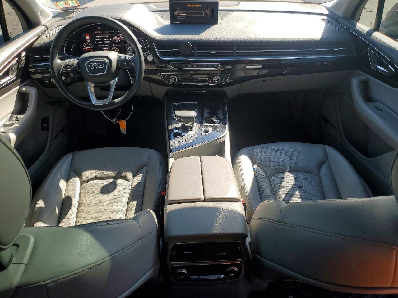 2018 Audi Q7 Prestige Gray vin: WA1VAAF76JD034395