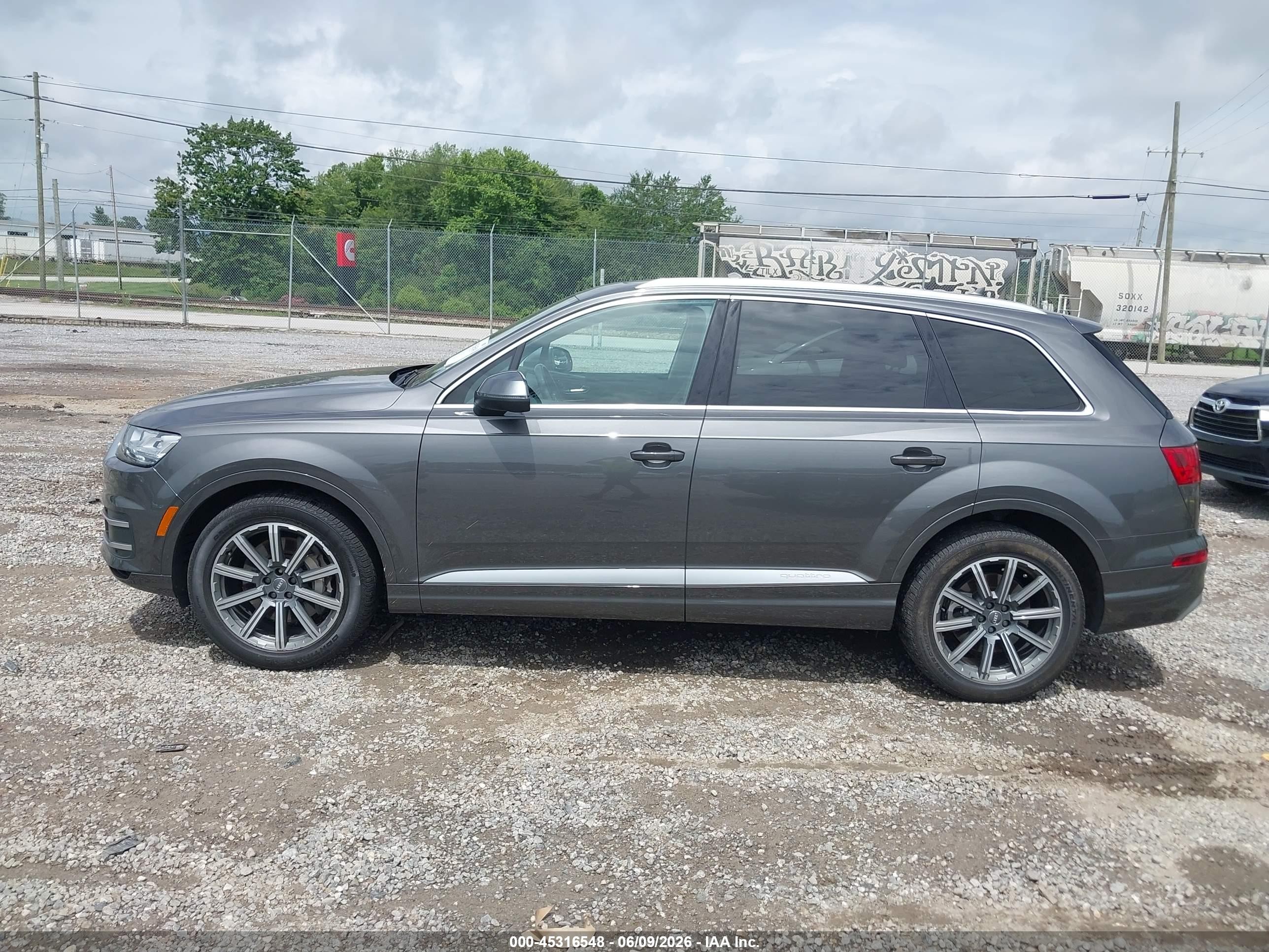 2018 Audi Q7 3.0t Premium Gray vin: WA1VAAF79JD034701