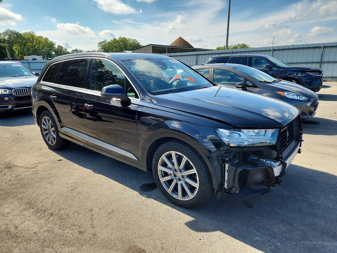 2018 Audi Q7 Prestige Black vin: WA1VAAF7XJD050941