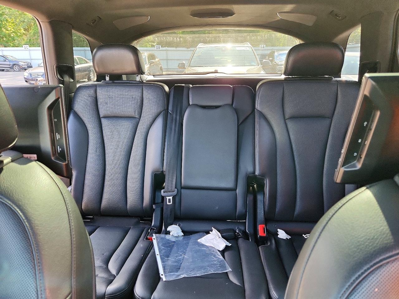 2018 Audi Q7 Prestige Black vin: WA1VAAF7XJD050941