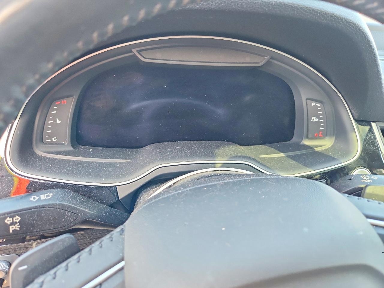 2018 Audi Q7 Prestige Black vin: WA1VAAF7XJD050941