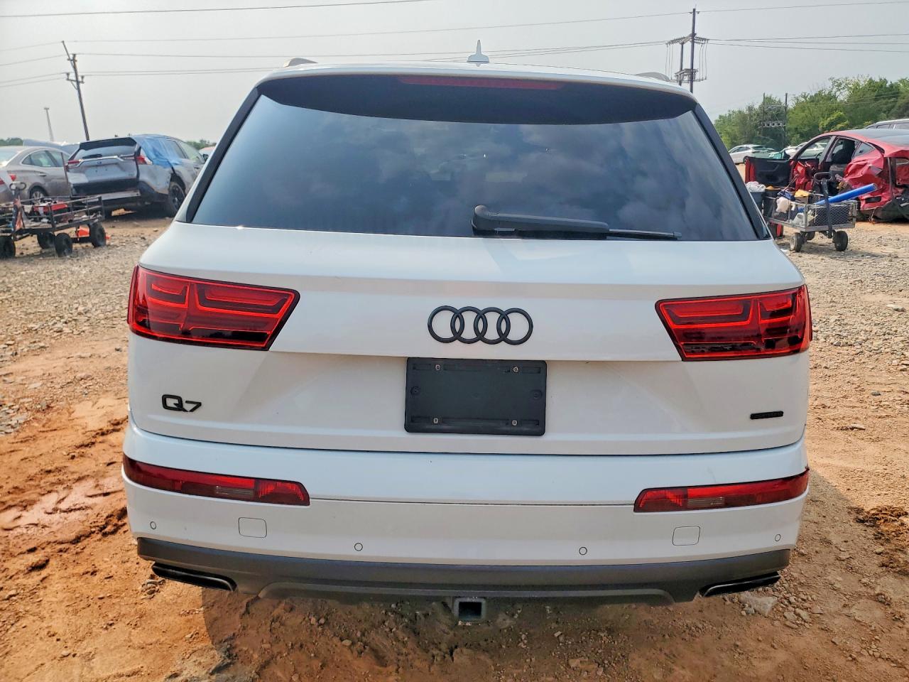 2017 Audi Q7 Prestige White vin: WA1VABF76HD041749