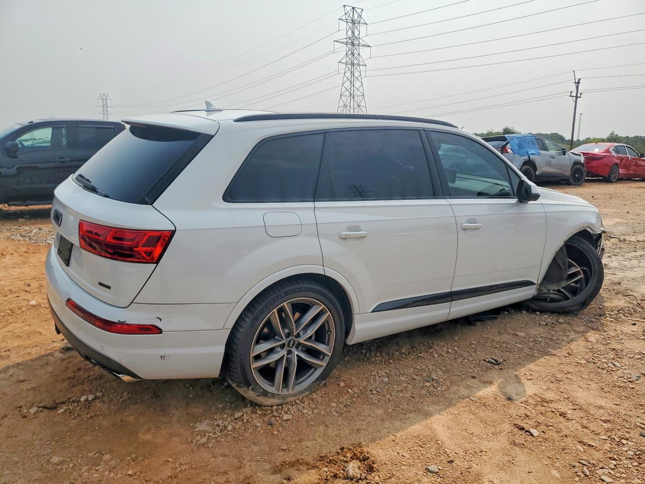 2017 Audi Q7 Prestige White vin: WA1VABF76HD041749