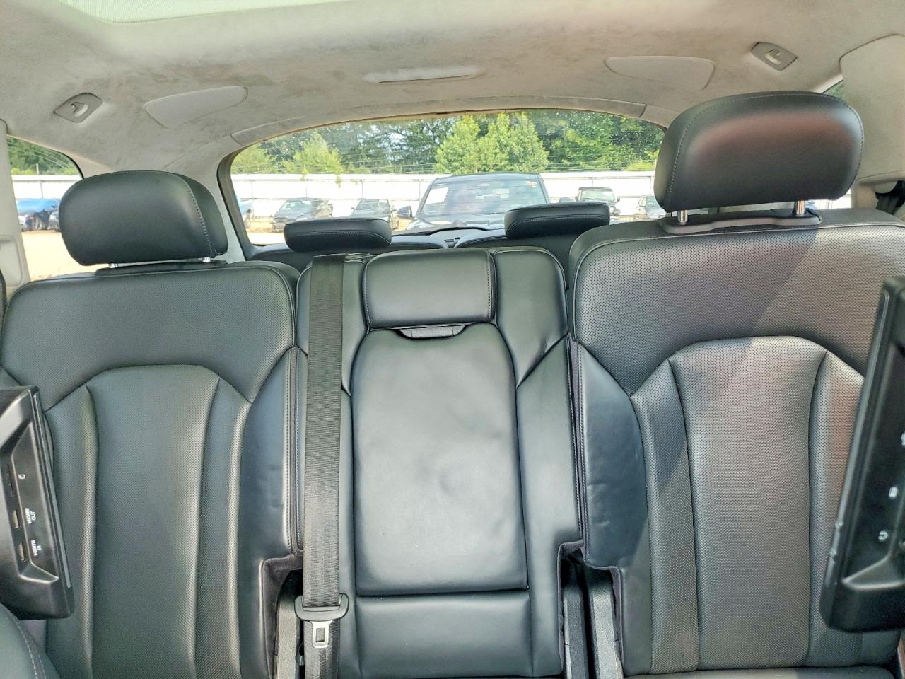 2017 Audi Q7 Prestige White vin: WA1VABF76HD041749