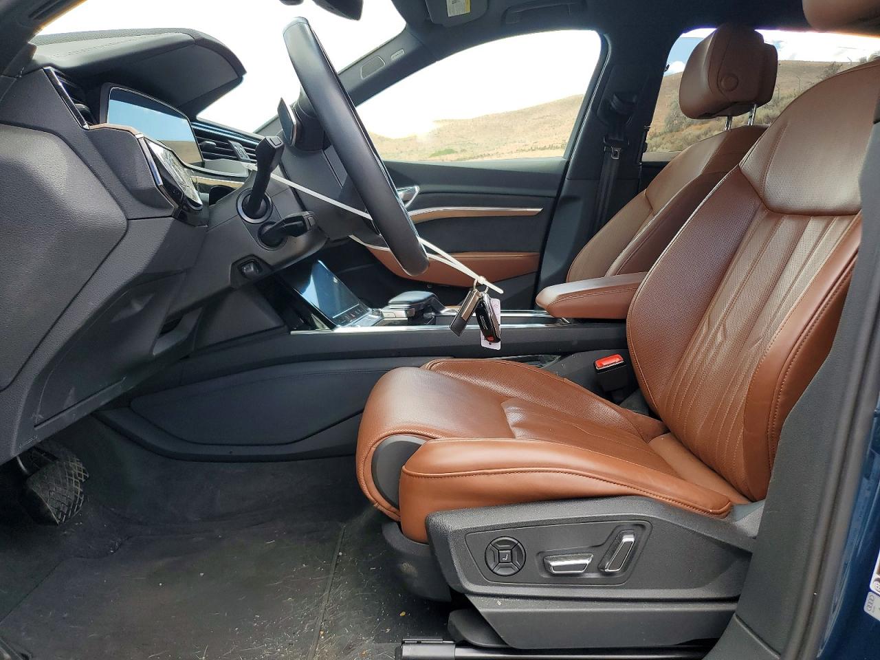 2021 Audi E-tron Prestige Blue vin: WA1VABGE4MB041252