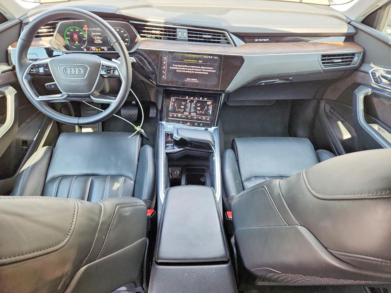 2019 Audi E-tron Prestige Silver vin: WA1VABGE7KB008940