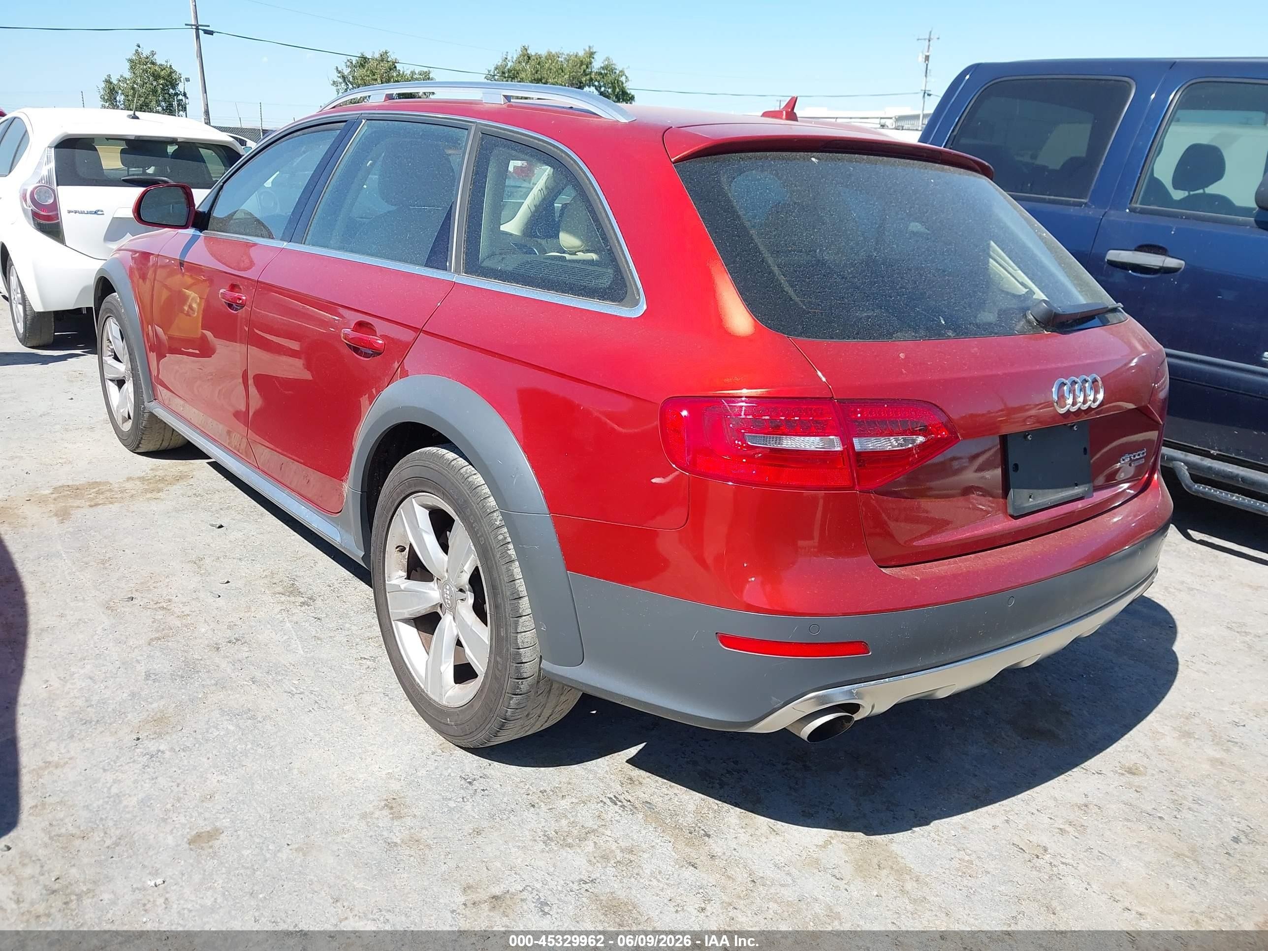2013 Audi Allroad 2.0t Premium Orange vin: WA1VFAFL5DA177262