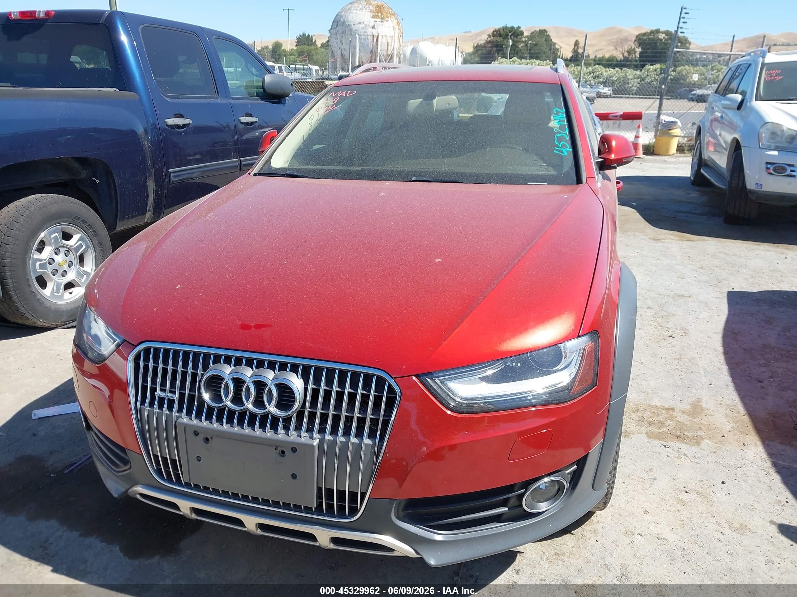 2013 Audi Allroad 2.0t Premium Orange vin: WA1VFAFL5DA177262