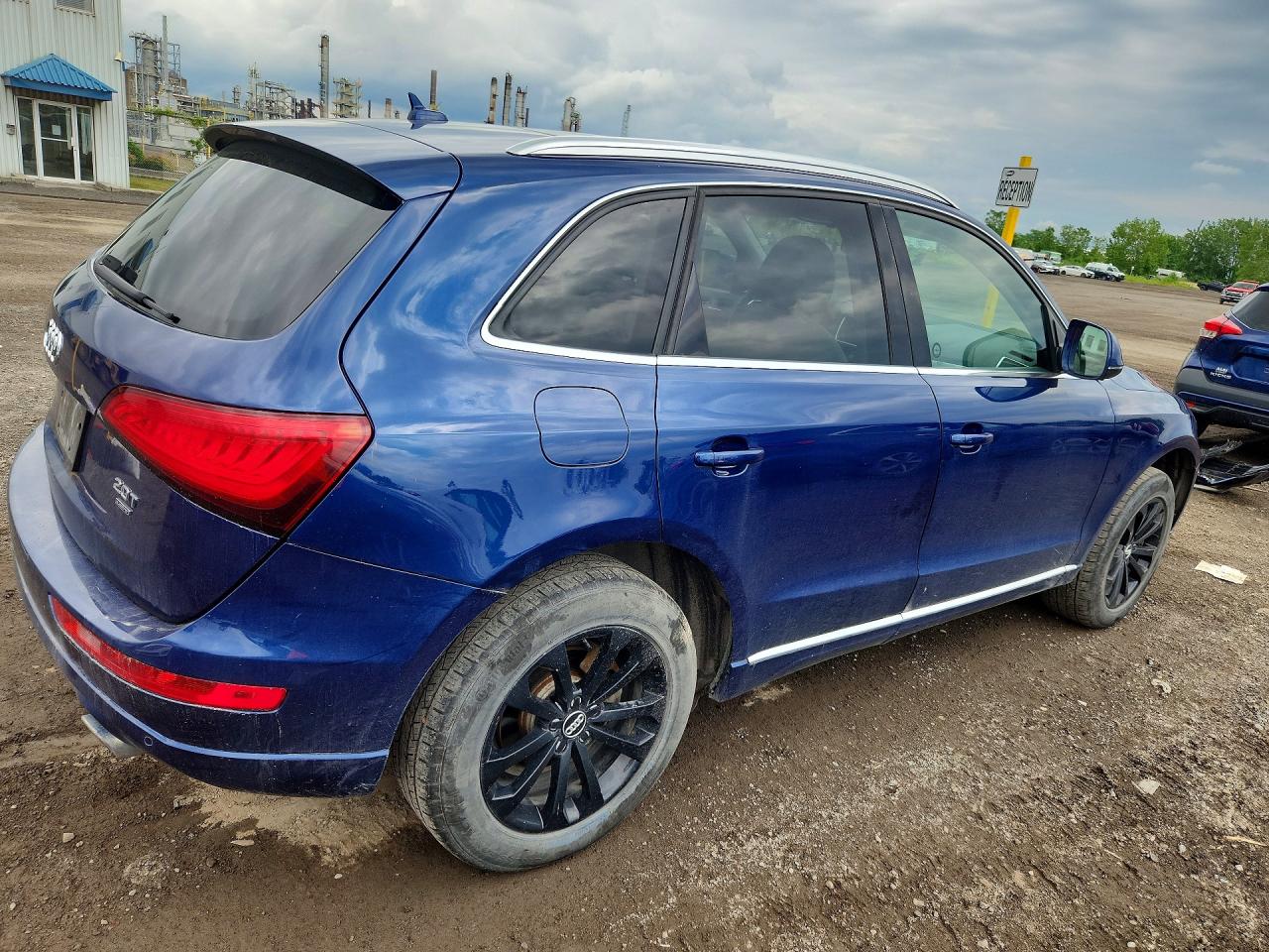 2013 Audi Q5 Premium Plus Blue vin: WA1VFCFP3DA090796