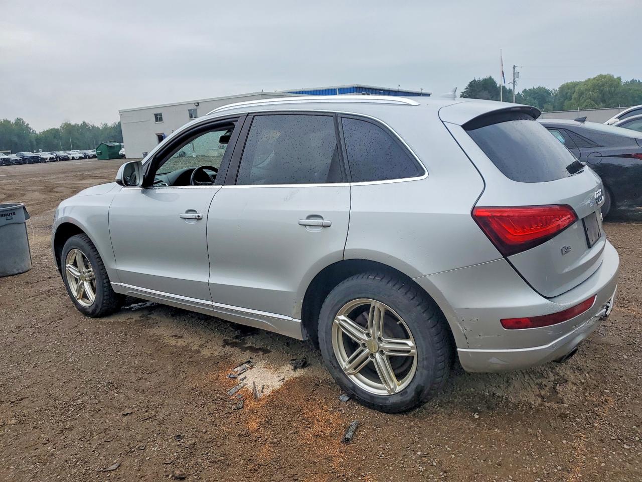 2013 Audi Q5 Premium Plus Серебряный vin: WA1VFCFP9DA006982