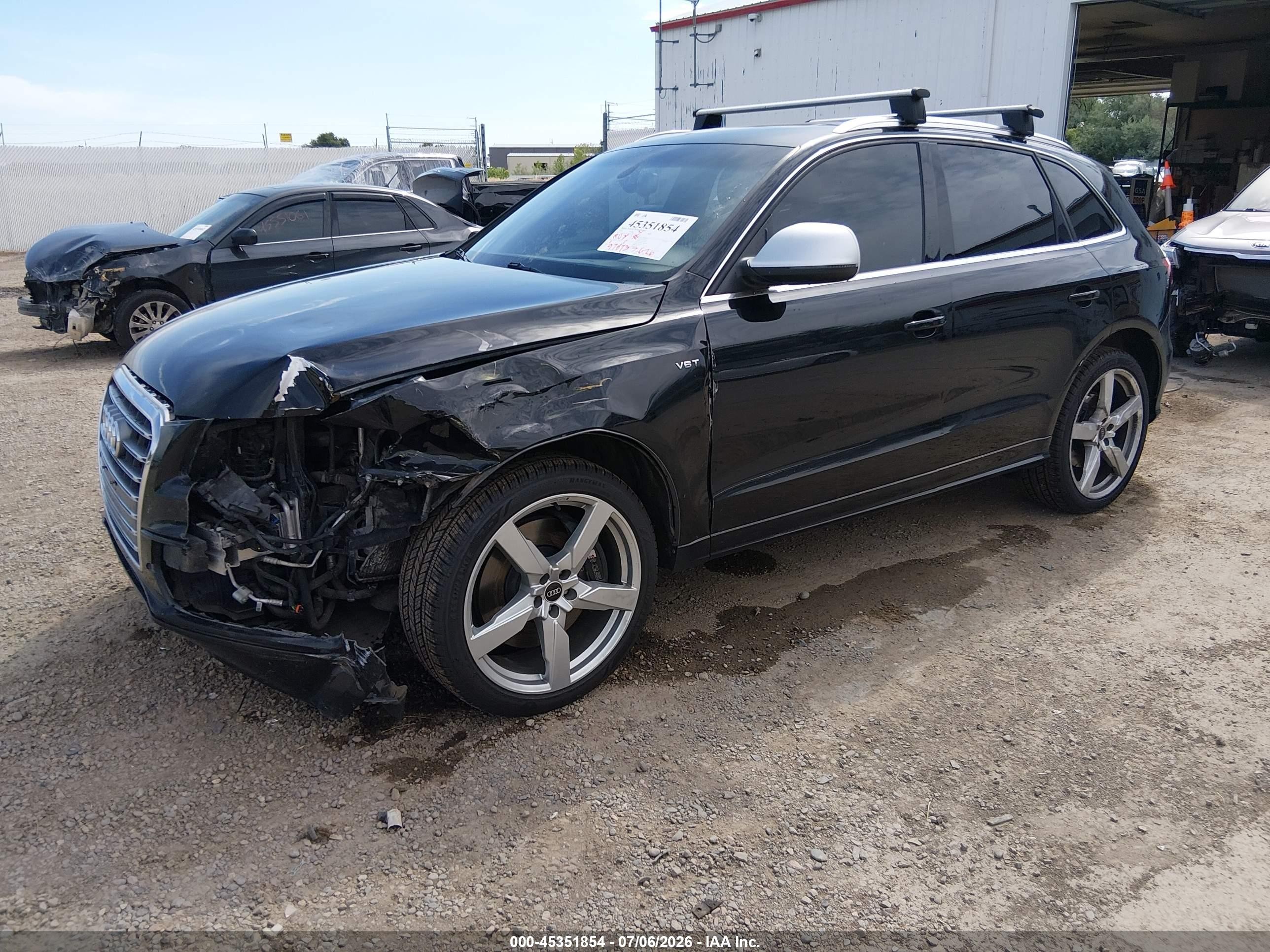 2014 Audi Sq5 3.0t Premium Plus Черный vin: WA1VGAFP4EA035292