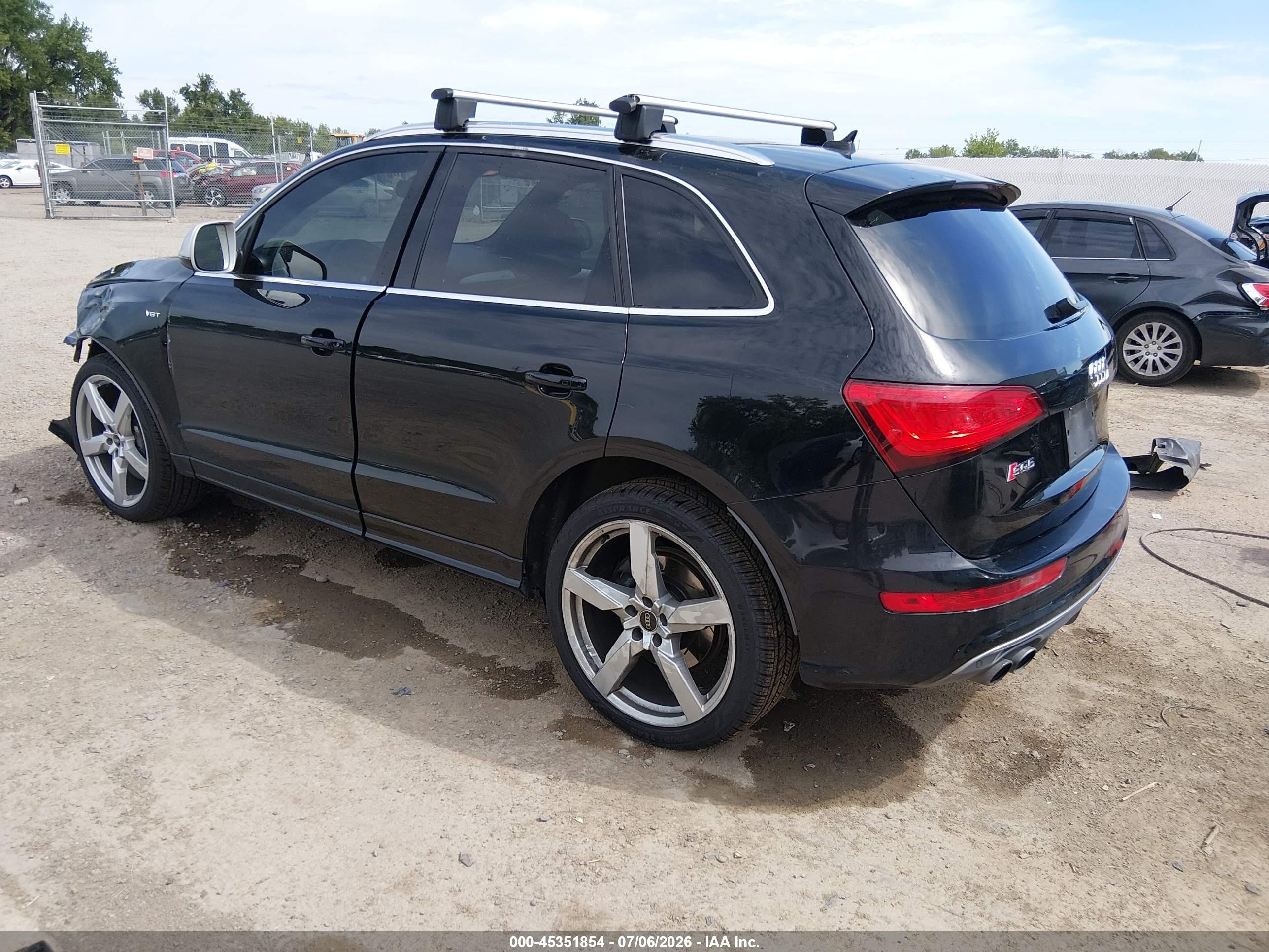 2014 Audi Sq5 3.0t Premium Plus Черный vin: WA1VGAFP4EA035292