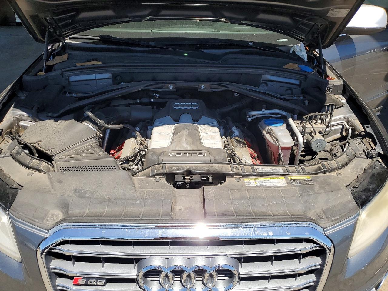 2014 Audi Sq5 Prestige Gray vin: WA1VGAFP6EA027551