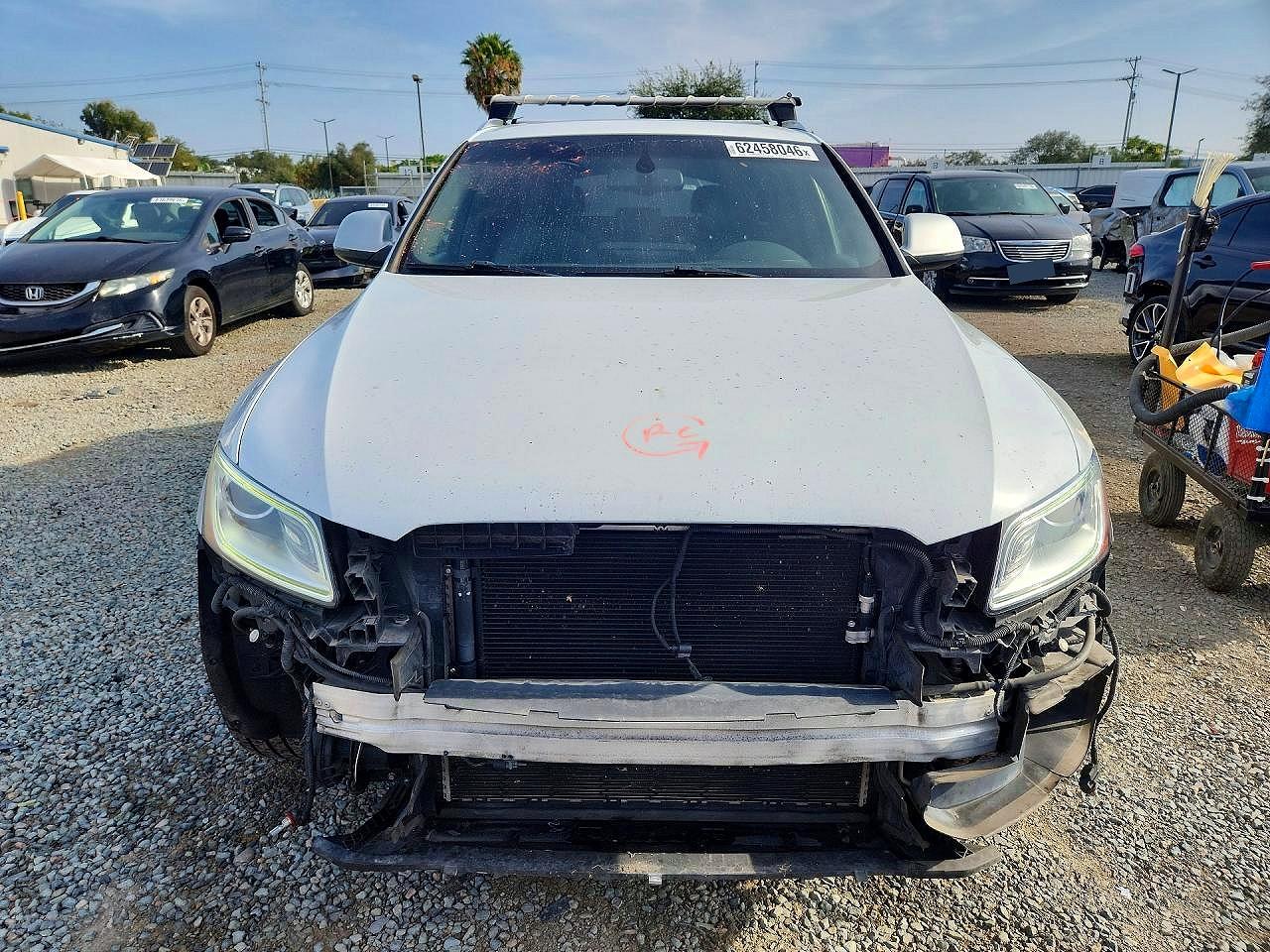 2015 Audi Sq5 Prestige White vin: WA1VGAFP7FA016625