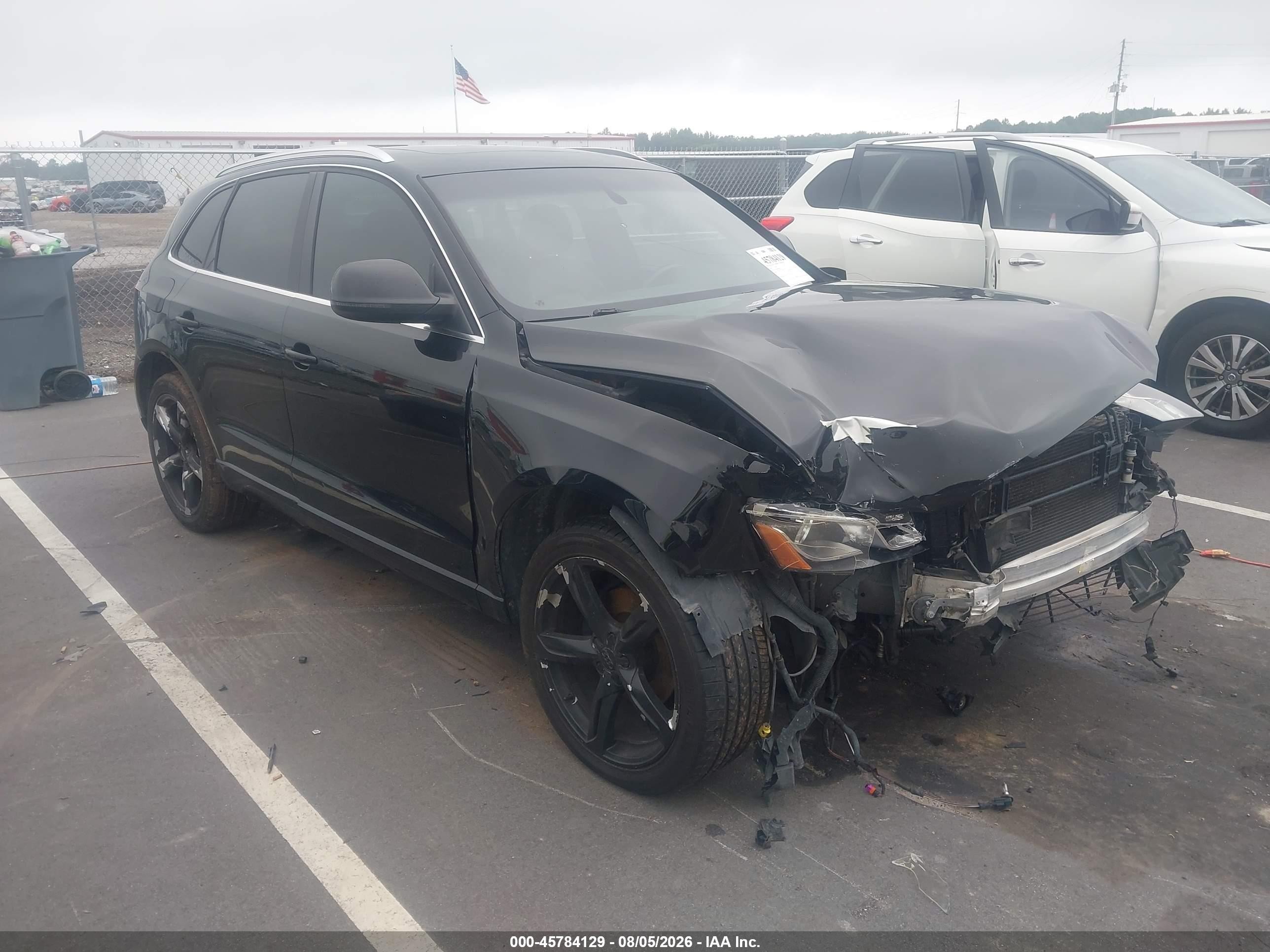2010 Audi Q5 3.2 Premium Black vin: WA1VKAFP8AA048703