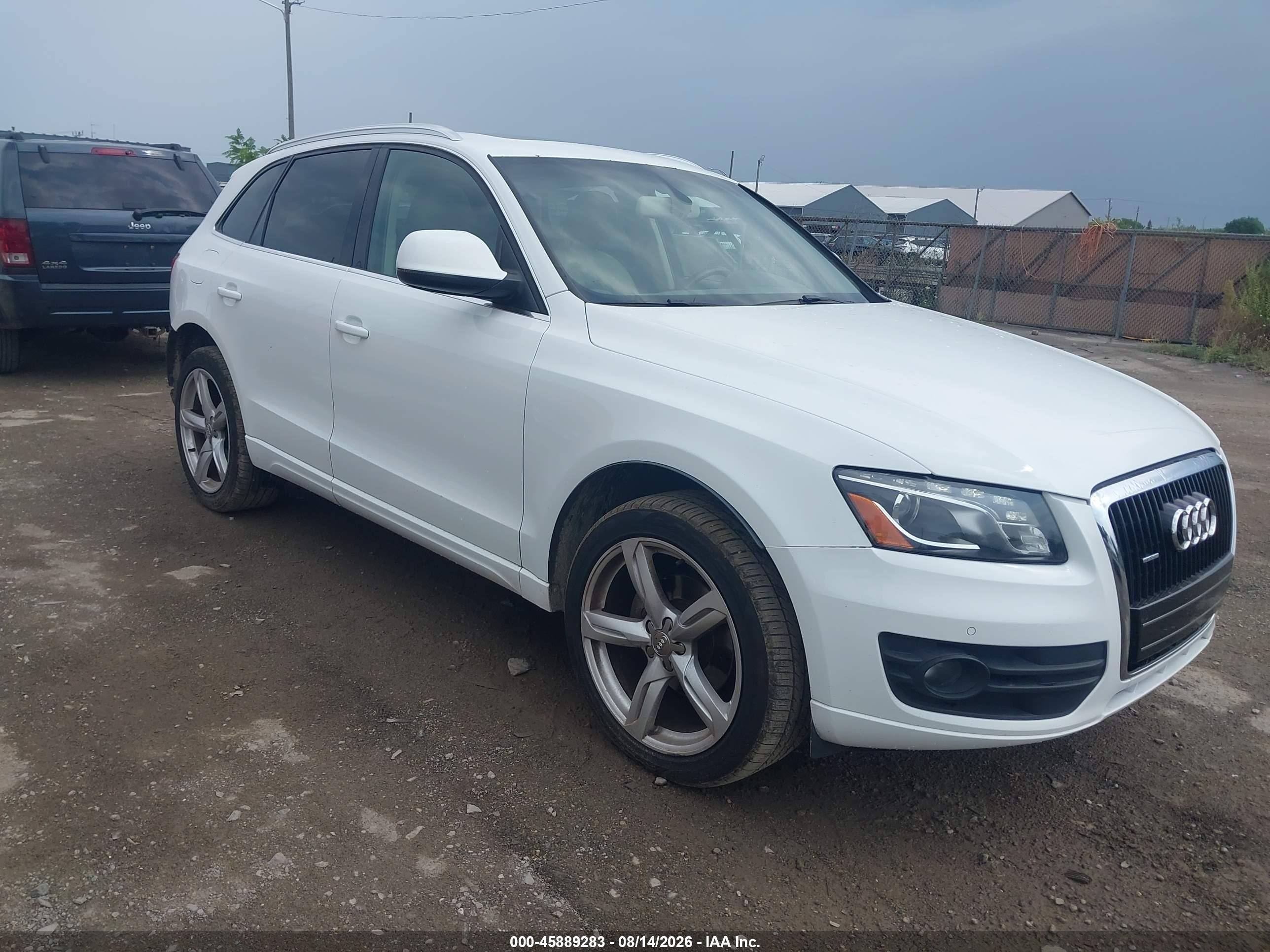 2010 Audi Q5 3.2 Premium White vin: WA1VKAFP8AA099232