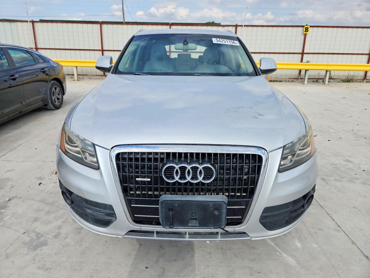 2010 Audi Q5 Prestige Silver vin: WA1VKAFPXAA095506