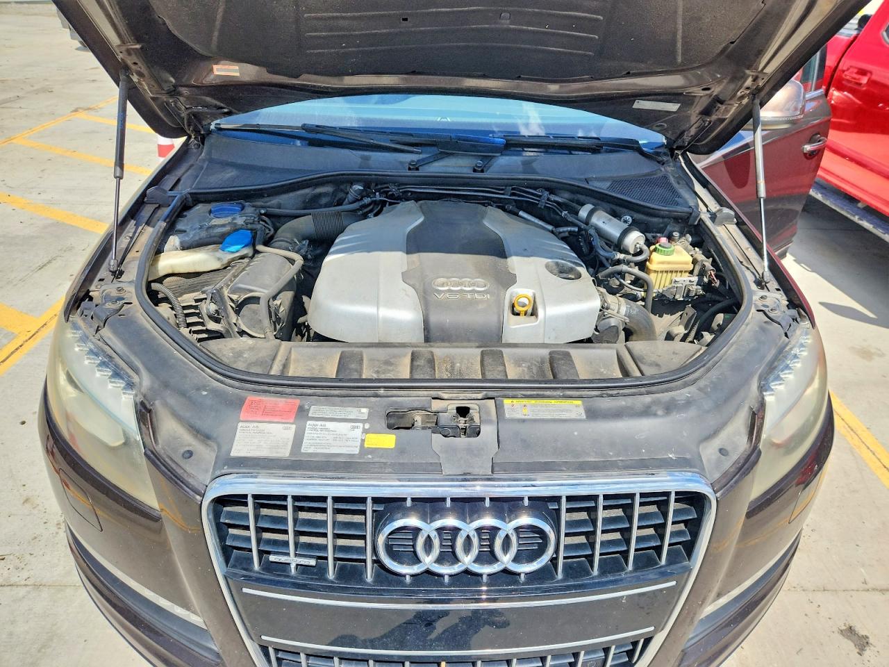 2014 Audi Q7 Prestige Brown vin: WA1VMAFE2ED006878