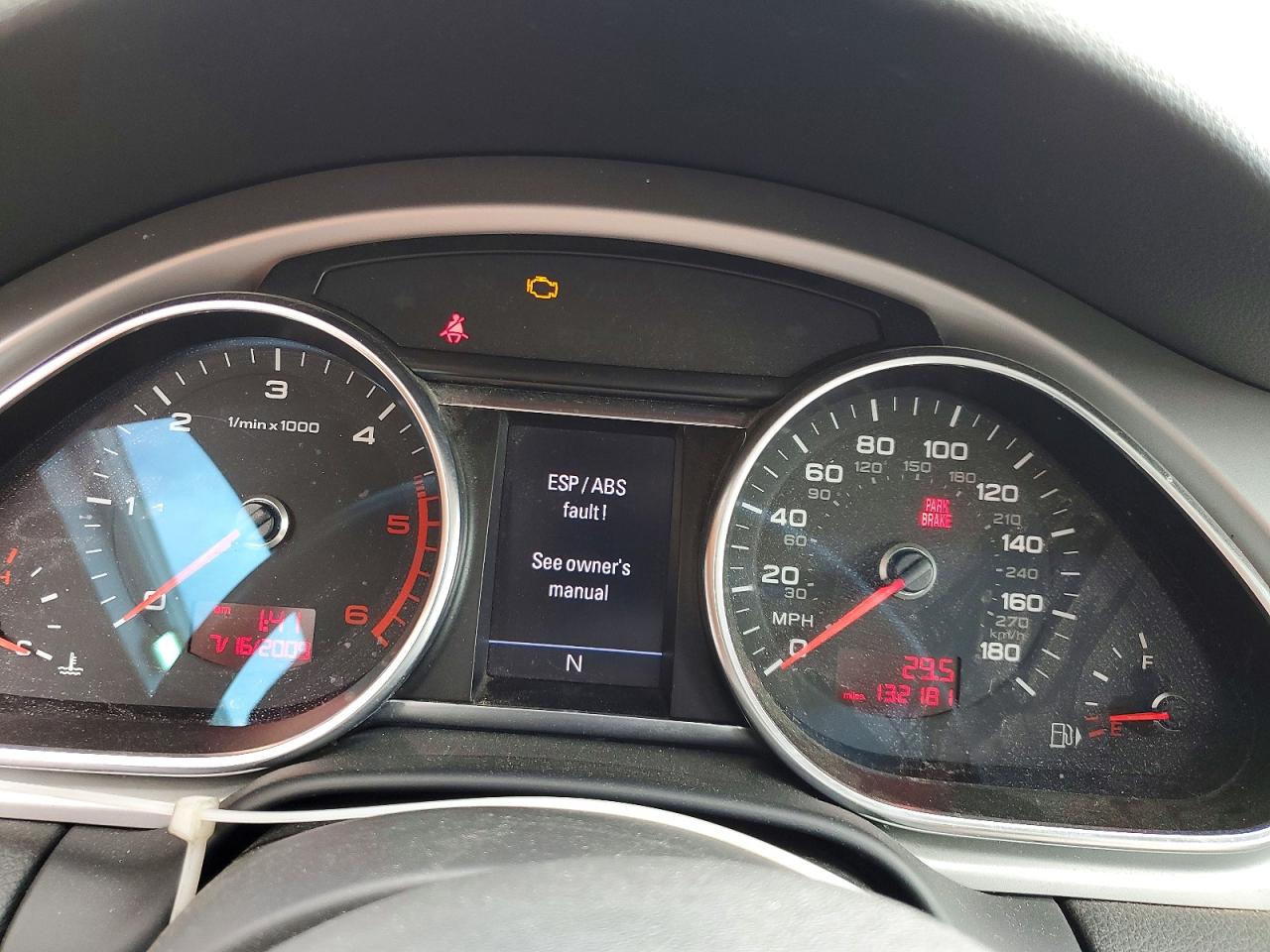 2010 Audi Q7 Prestige Gray vin: WA1VMAFE7AD002657