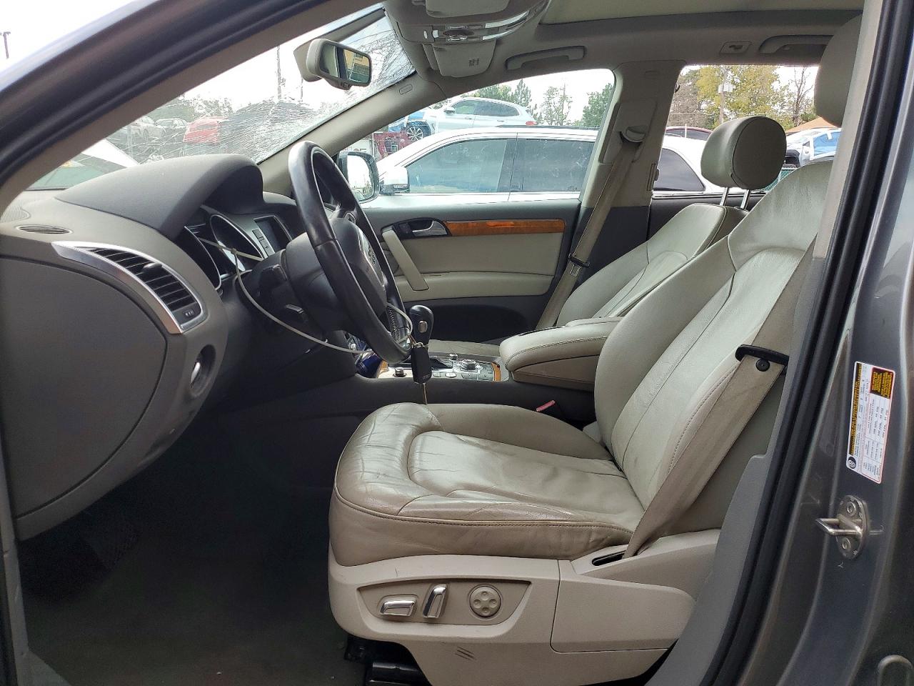 2010 Audi Q7 Prestige Gray vin: WA1VMAFE7AD002657