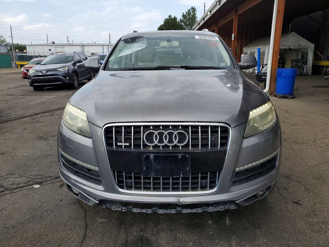 2010 Audi Q7 Prestige Gray vin: WA1VMAFE7AD002657