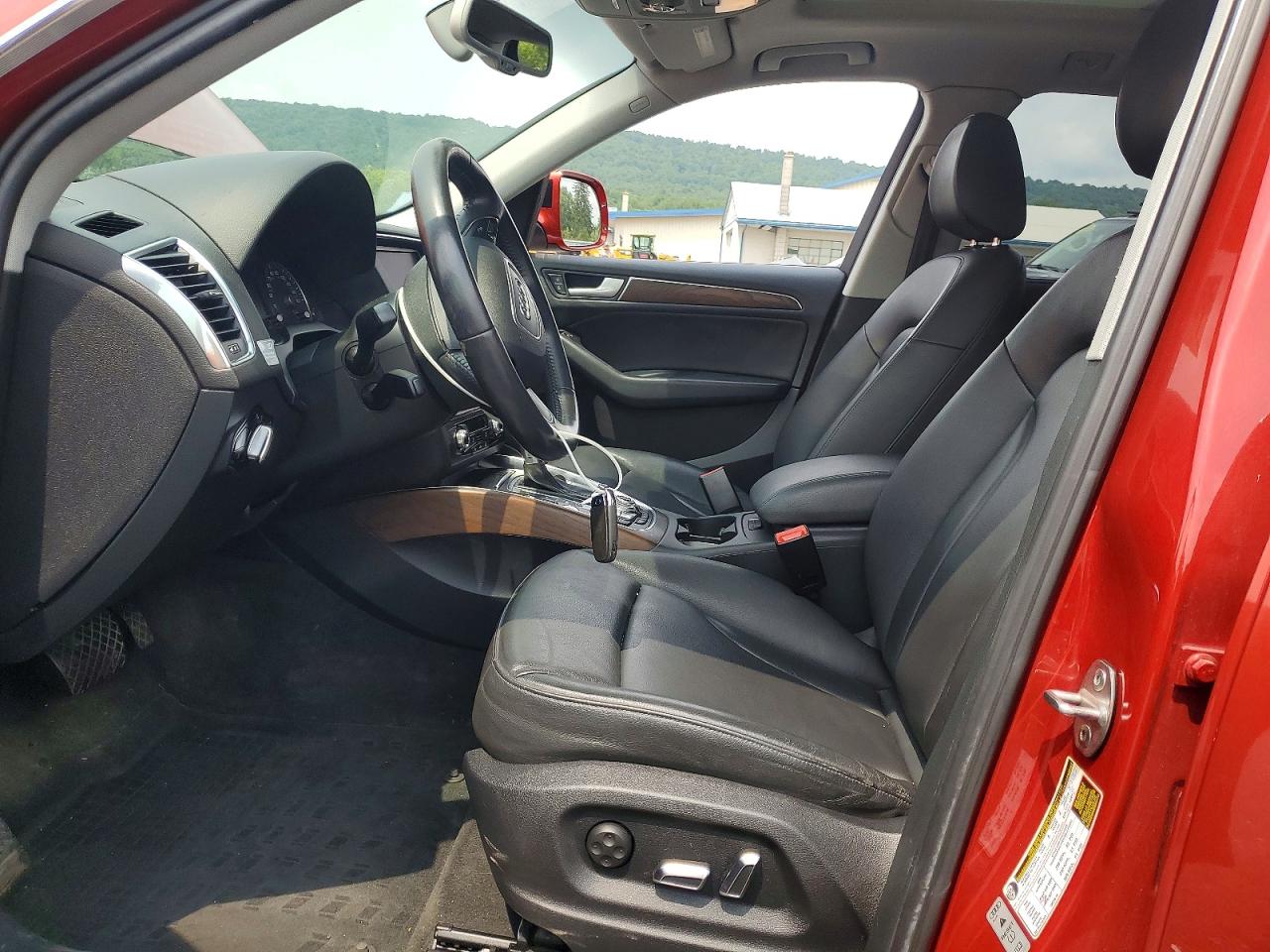 2014 Audi Q5 Tdi Prestige Maroon vin: WA1VMAFPXEA004511