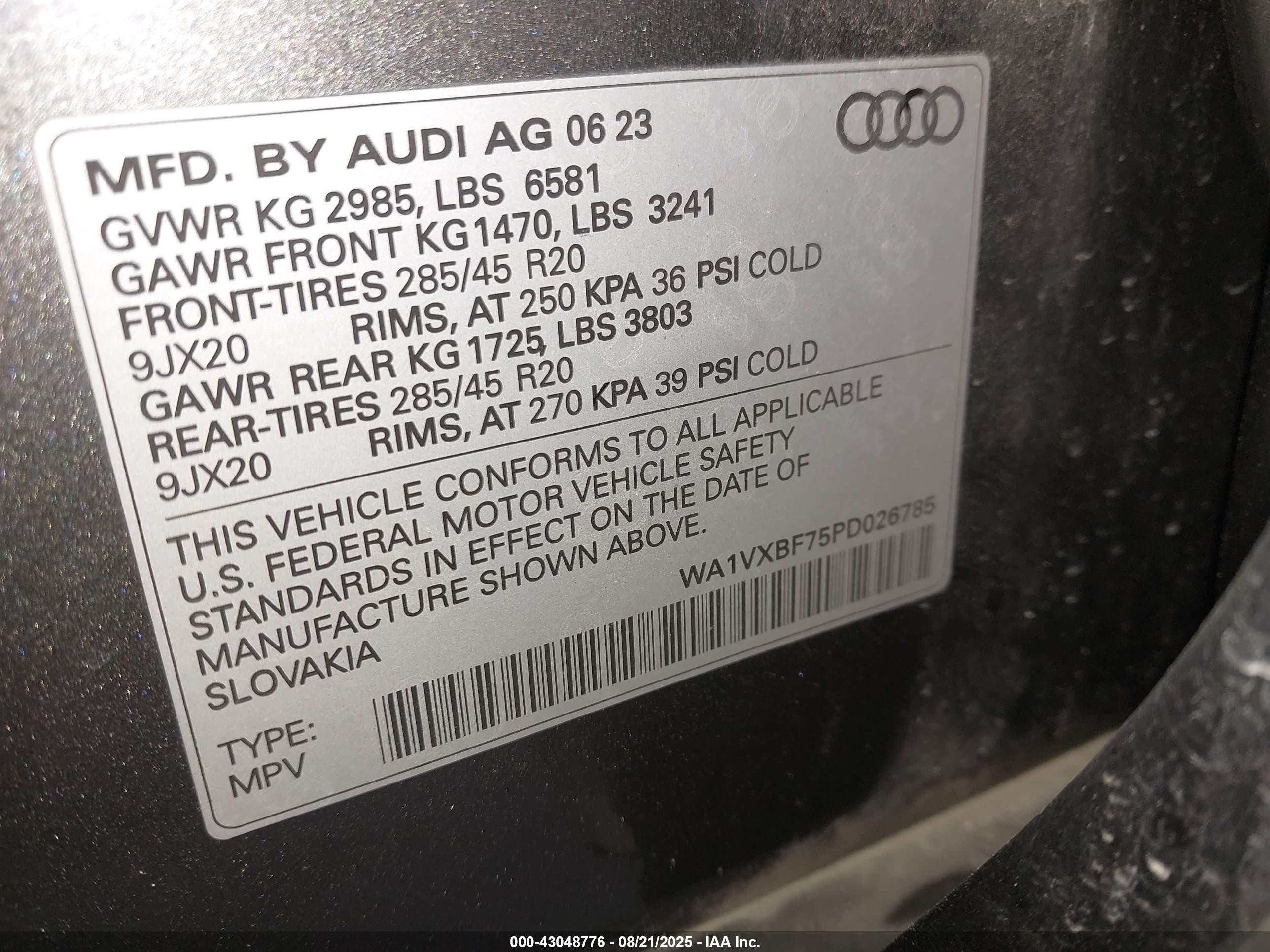 2023 Audi Q7 Prestige 55 Tfsi Quattro Tiptronic Gray vin: WA1VXBF75PD026785