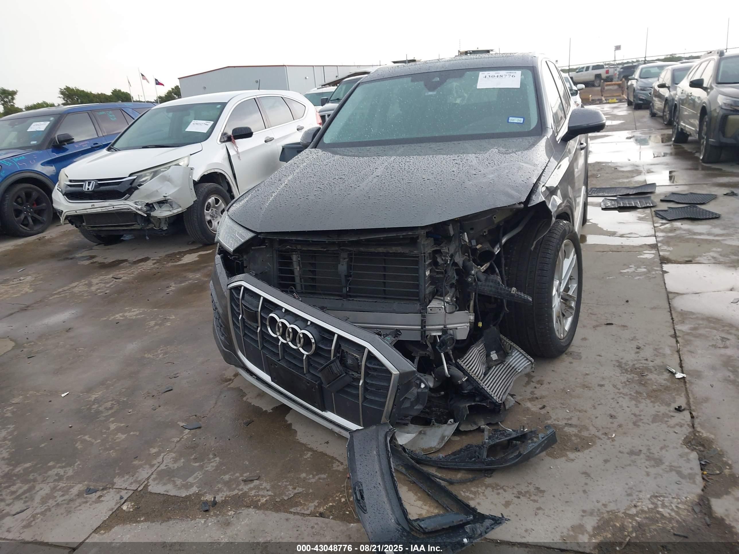 2023 Audi Q7 Prestige 55 Tfsi Quattro Tiptronic Gray vin: WA1VXBF75PD026785
