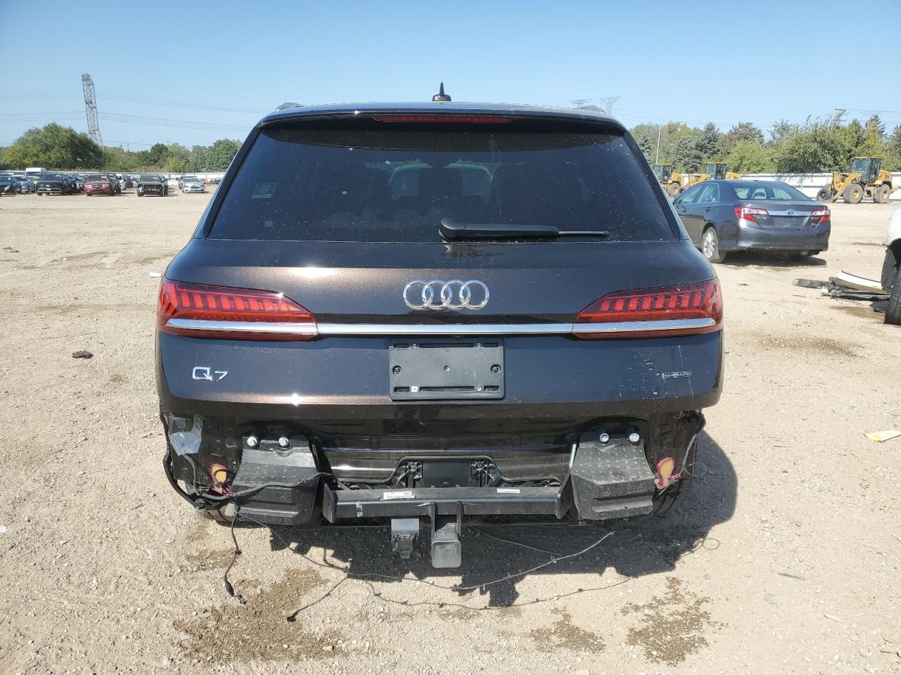 2023 Audi Q7 Prestige Brown vin: WA1VXBF7XPD026362