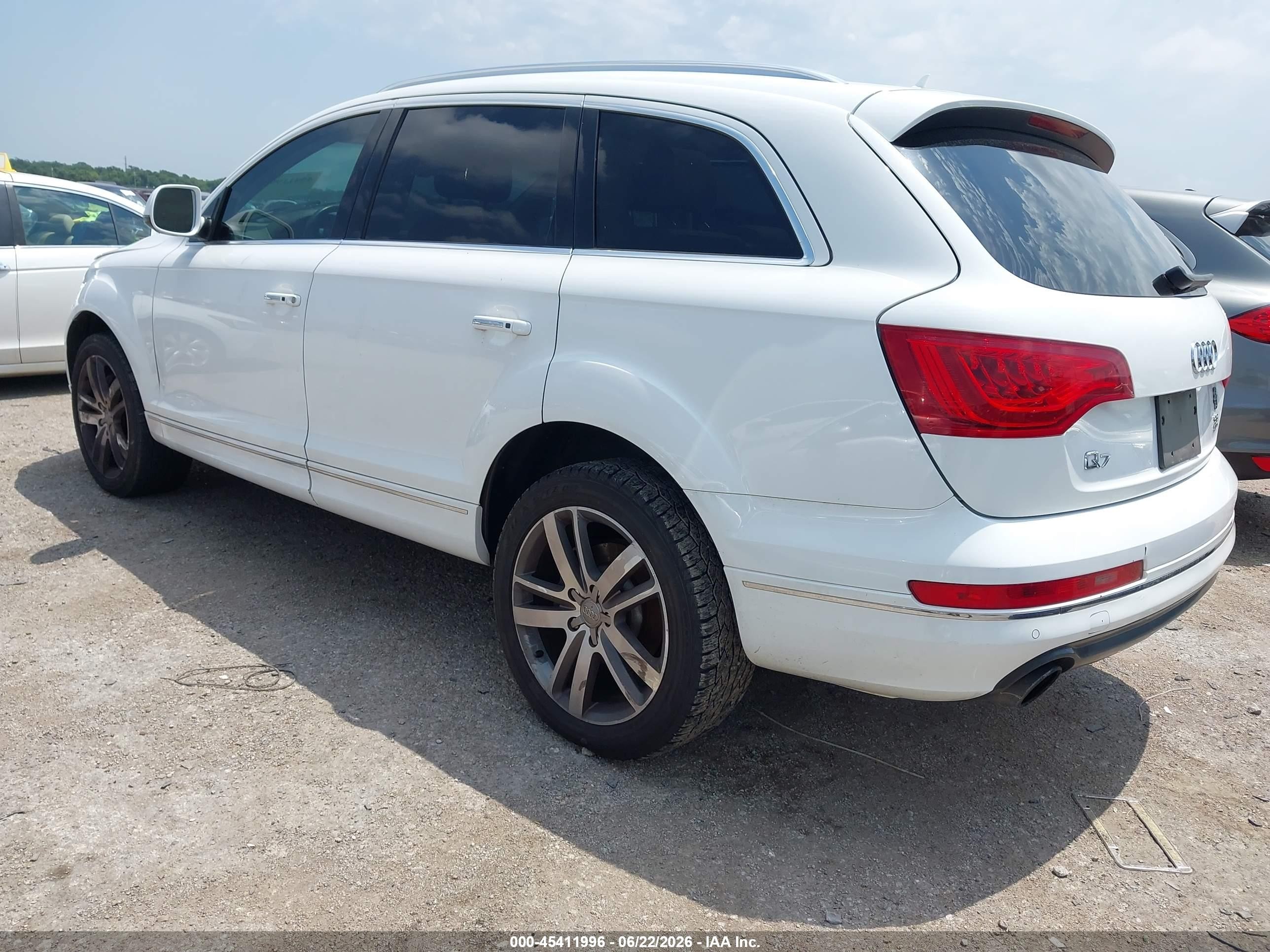 2010 Audi Q7 3.6 Premium White vin: WA1VYAFE3AD002255