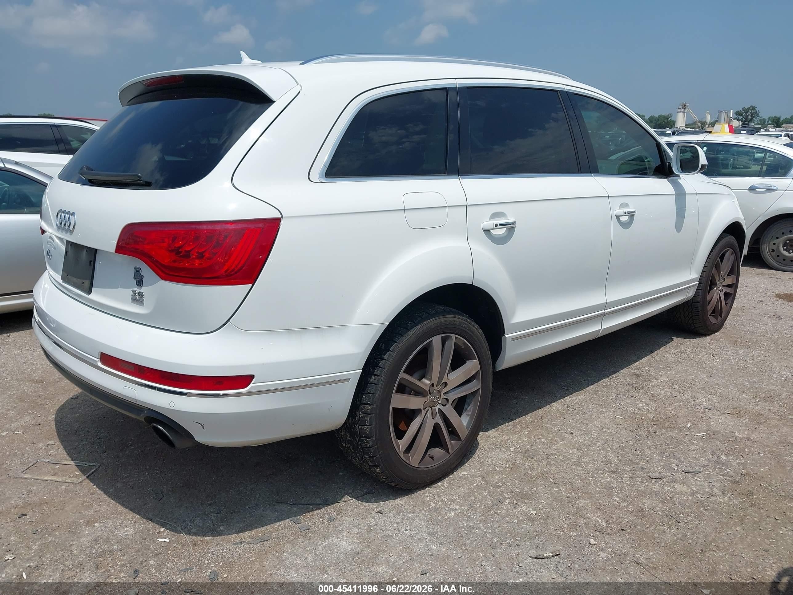 2010 Audi Q7 3.6 Premium White vin: WA1VYAFE3AD002255