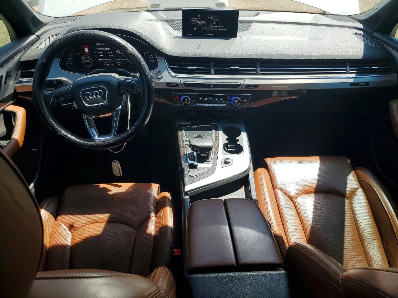 2019 Audi Q7 Technik S-line Белый vin: WA1WABF78KD009414
