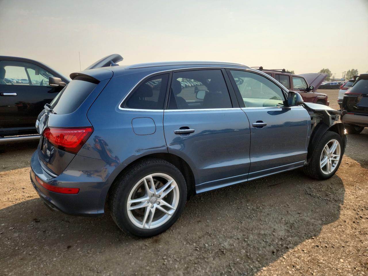 2015 Audi Q5 Prestige Blue vin: WA1WFCFP0FA106279