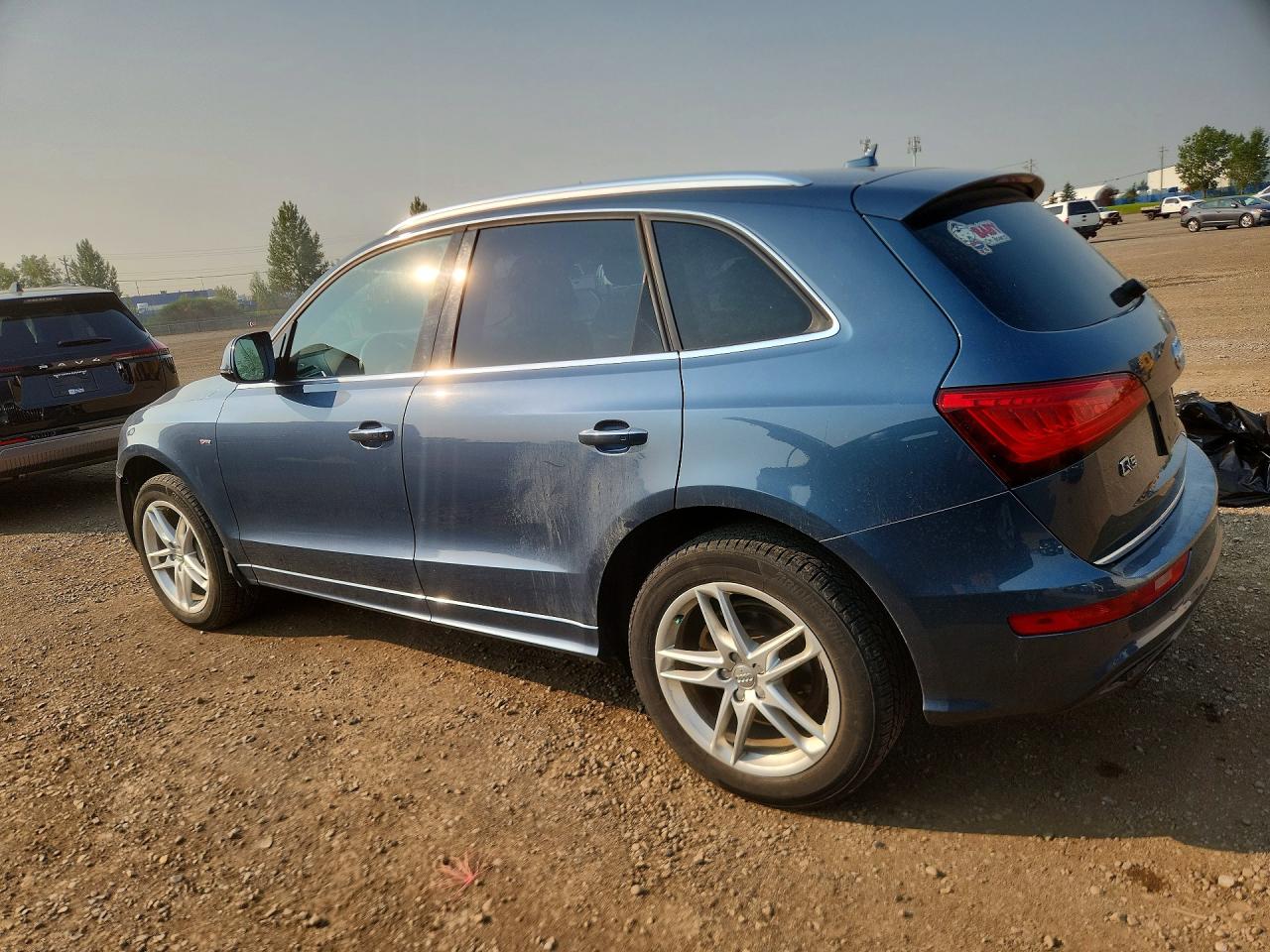 2015 Audi Q5 Prestige Blue vin: WA1WFCFP0FA106279