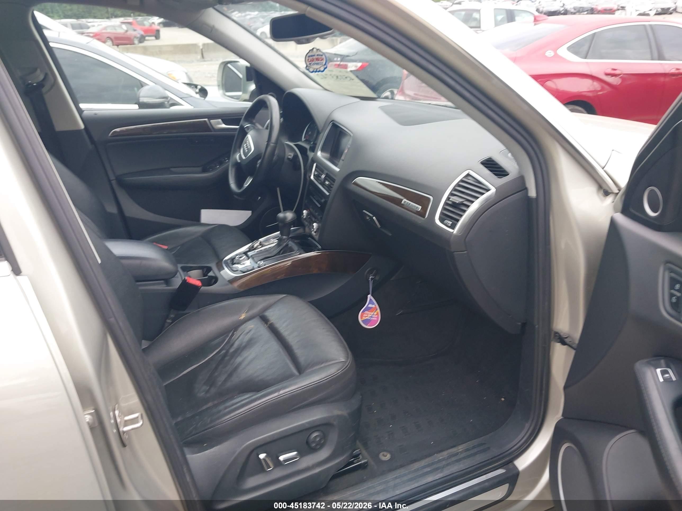 2013 Audi Q5 3.0t Premium Plus Tan vin: WA1WGAFP0DA097968
