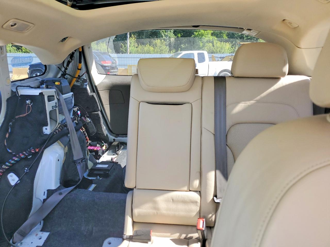 2015 Audi Q5 Prestige White vin: WA1WGAFP0FA050572