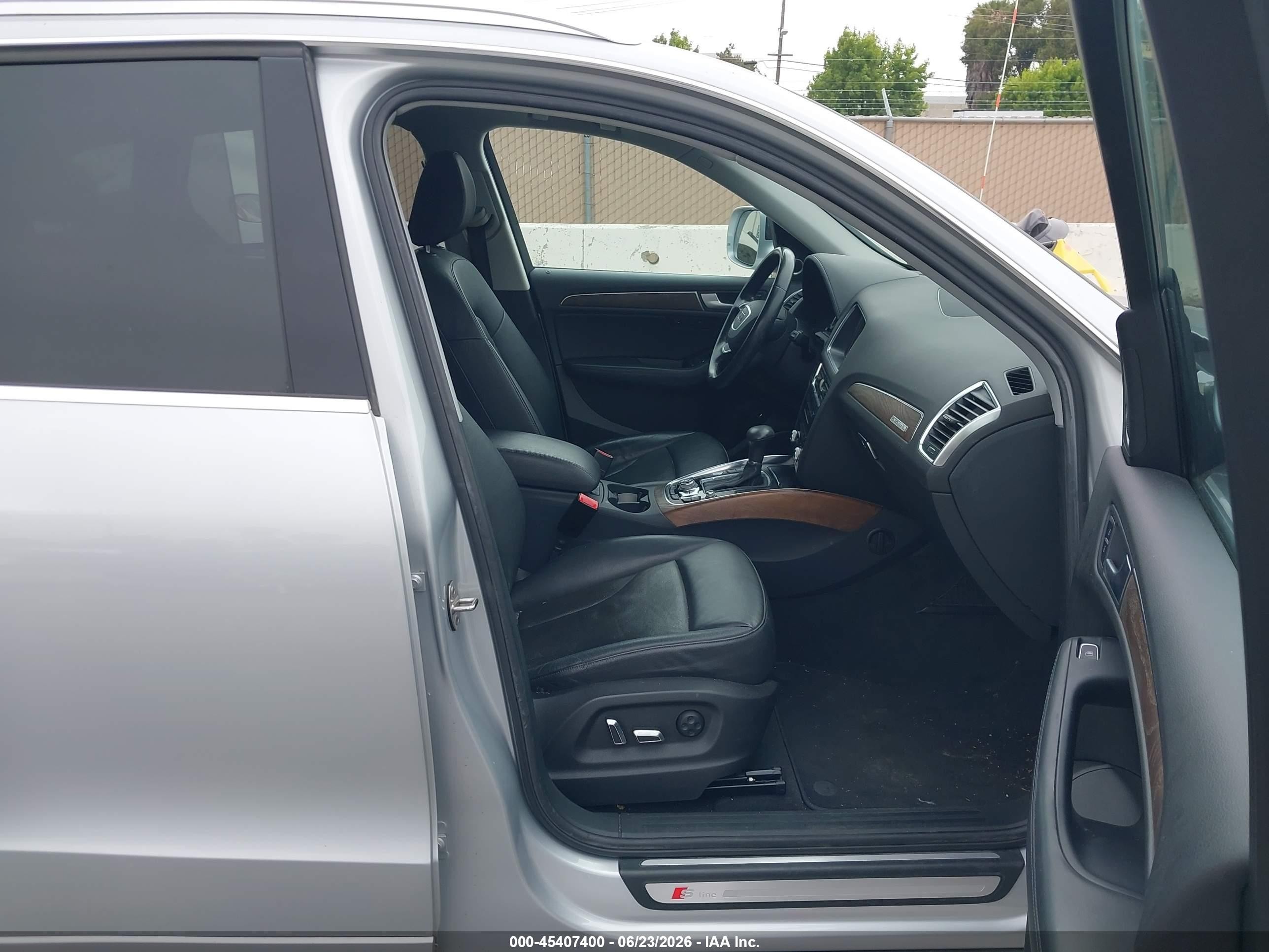 2013 Audi Q5 3.0t Premium Plus Gray vin: WA1WGAFP2DA070156