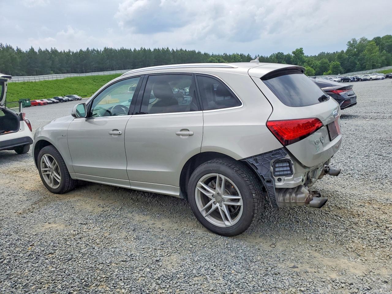 2014 Audi Q5 Prestige Cream vin: WA1WGAFP3EA022473