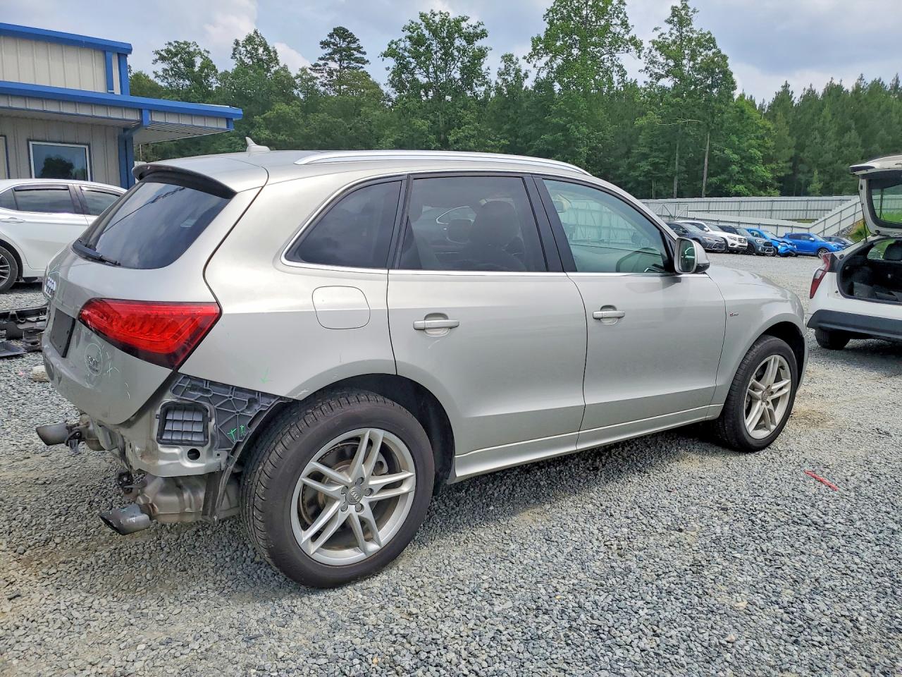 2014 Audi Q5 Prestige Cream vin: WA1WGAFP3EA022473