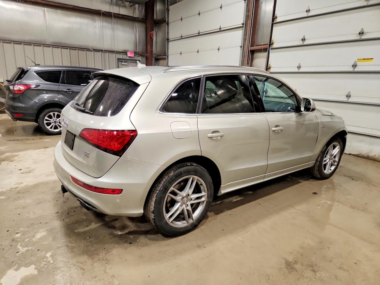 2014 Audi Q5 Prestige Silver vin: WA1WGAFP3EA109077