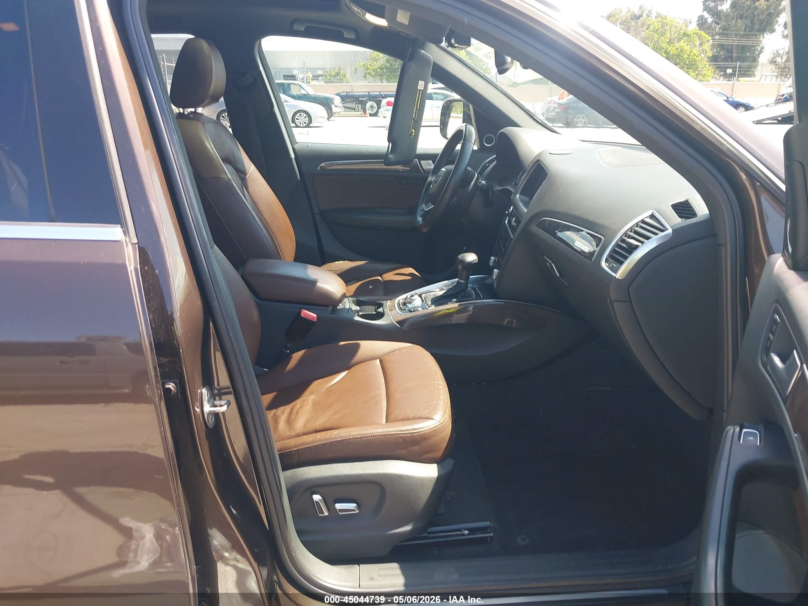 2014 Audi Q5 3.0t Premium Plus Dark Brown vin: WA1WGAFP7EA040149