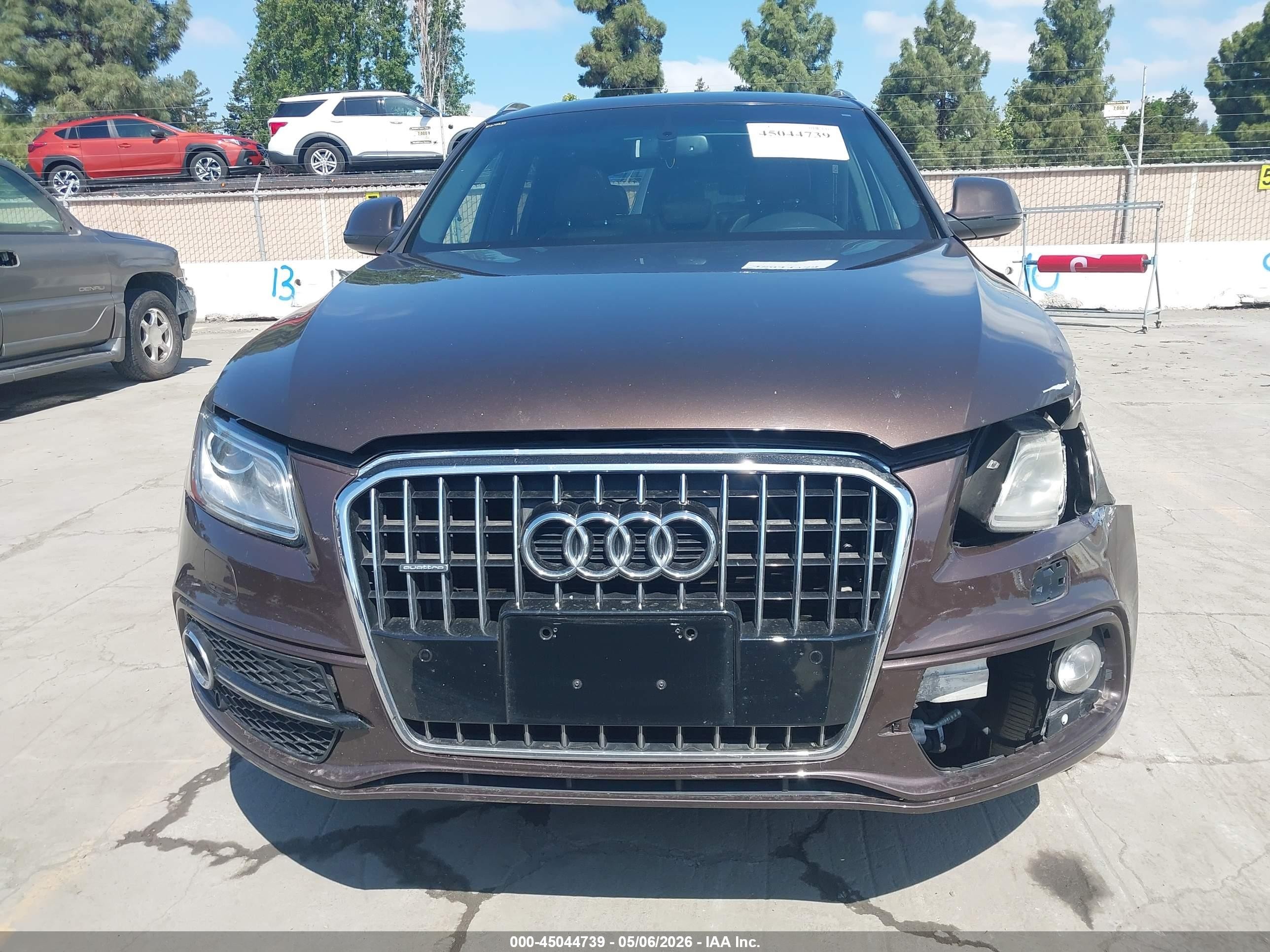 2014 Audi Q5 3.0t Premium Plus Dark Brown vin: WA1WGAFP7EA040149