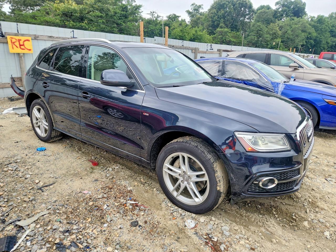 2014 Audi Q5 Prestige Blue vin: WA1WGAFP8EA053282